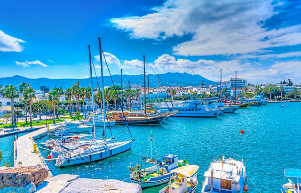 Kos Adası’nda Ulaşım Rehberi: Transferler, Mini Trenler ve Bodrum Feribotu