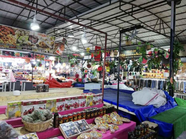 Didim’de Ege Akşamlarında Yolculuk: Mavişehir Gece Pazarı Turu – Avesta Travel ile Keşfedin