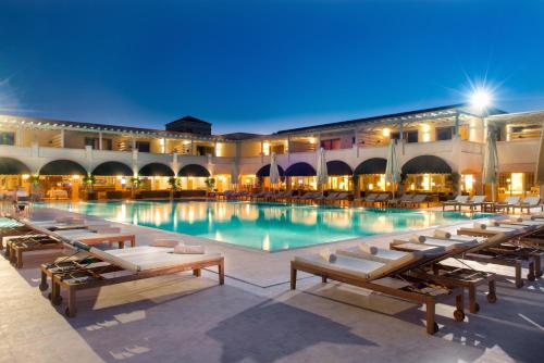 Yacht Club Hotel Didim Transfer: Flughafentransfer Izmir, Bodrum & Dalaman