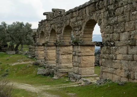 Alinda Antik Kenti Rehberi: Aydın’ın Gizli Tarih Hazinesi