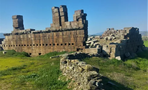 Alabanda Antik Kenti Rehberi: Karia’nın Gizli Hazinesi
