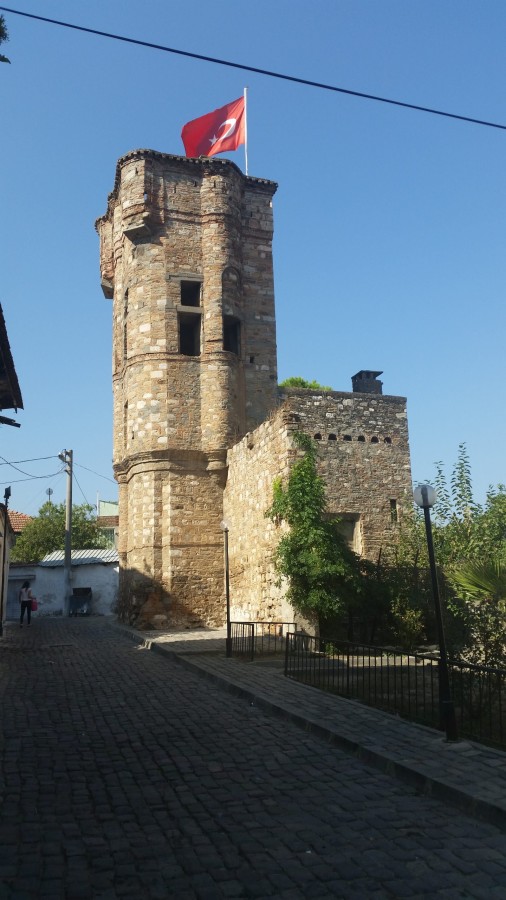 Koçarlı Cihanoğlu Kulesi