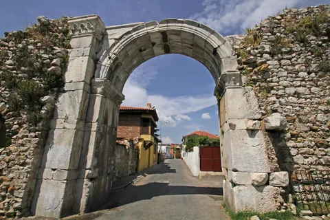 Baltalı Kapı