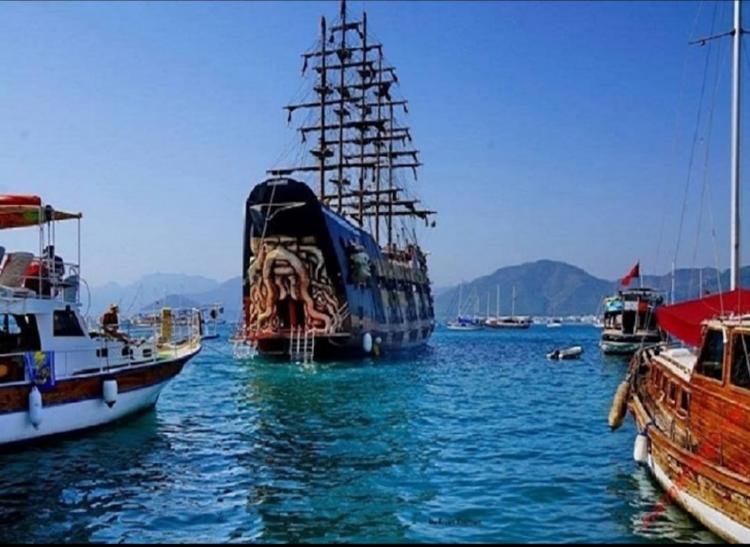 Marmaris Korsan Tekne Turu ( Herşey Dahil )