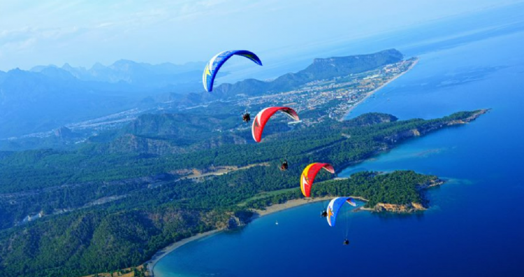 Antalya Alanya’da Yamaç Paraşütü